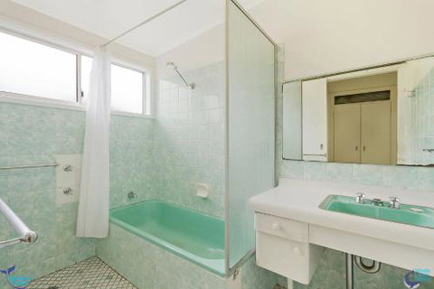 22 Dulling Street Beach House - Tourism Gold Coast 4