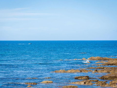 22 Dulling Street Beach House - Tourism Gold Coast 3