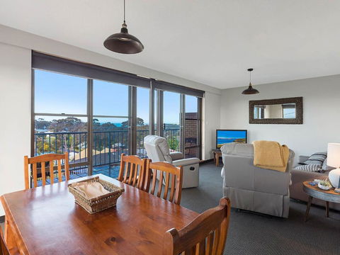 Sheridan Court On Wagonga - Tourism Gold Coast 2