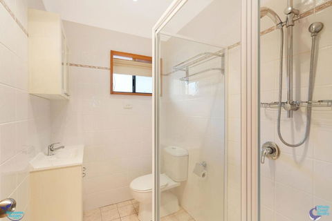 Bayview Unit Stunning Inlet Views - Tourism Gold Coast 4