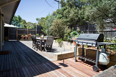 Lytton At Lonnie - Gold Coast 6