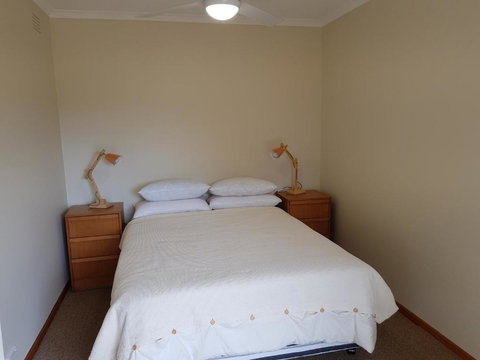 Lytton At Lonnie - Gold Coast 3