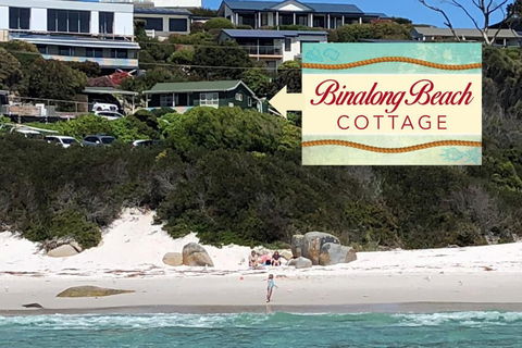 BURGESS COTTAGE King Bed For Couples - Tourism Gold Coast 1