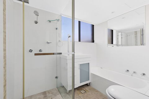 Golden Sands Apartment 10 - Tourism Gold Coast 2