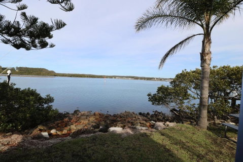 Waterfront Cottages - Tourism Gold Coast 1