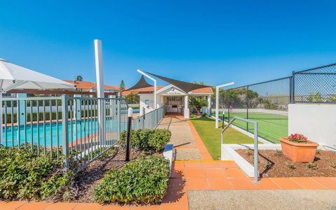 Angourie Blue Unit 2 - Tourism Gold Coast 2