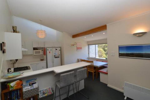 Tombarra 4B 2 - Gold Coast 3