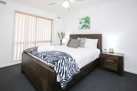 Allure Apartments Central - Tourism Gold Coast 1