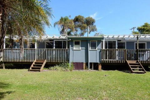 1 / 9 Donlan Rd Donlans Delight - Tourism Gold Coast 7