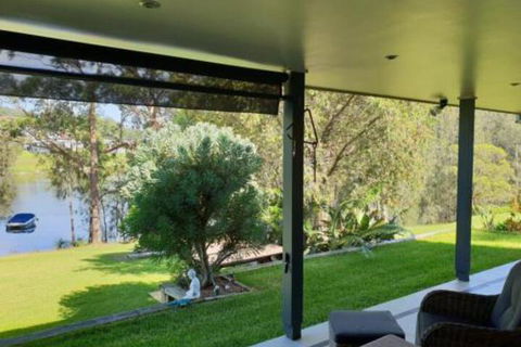 9 Hayward St. Stay Lakeside - Tourism Gold Coast 0