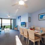 4 Harbourside 3 7 Soldiers Point Road Ground Floor On The Waterfront - Tourism Gold Coast 0