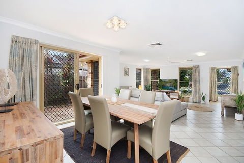 Kailani Beach House - Tourism Gold Coast 2