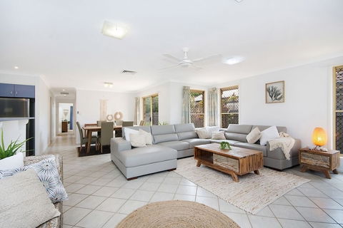 Kailani Beach House - Tourism Gold Coast 1