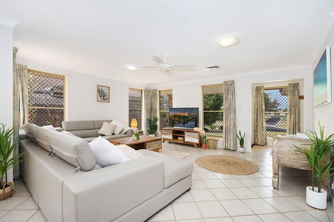 Kailani Beach House - Tourism Gold Coast 0