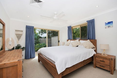 Kailani Beach House - Tourism Gold Coast 3