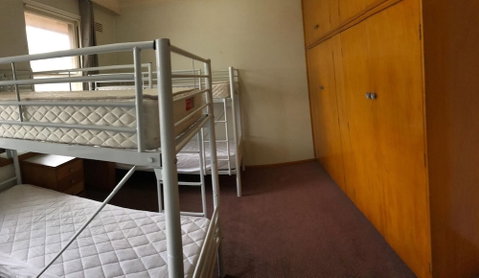 Young Budget Accommodation - Tourism Gold Coast 4