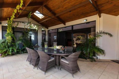Maidstone Executive Residence - Tourism Gold Coast 0