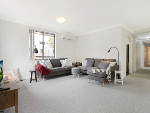 37 Mort Avenue - Tourism Gold Coast 1