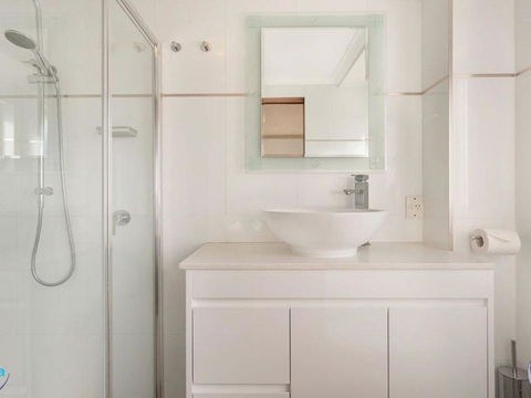 Sapphire Waters Unit 3 - Tourism Gold Coast 1