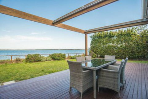 Ultimate Sandringham Beach Front Luxury House - Tourism Gold Coast 0