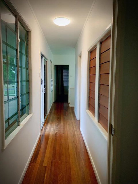 Holiday Rental Huge House With Beach Views - Tourism Gold Coast 2
