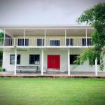 Holiday Rental Huge House With Beach Views - Tourism Gold Coast 0