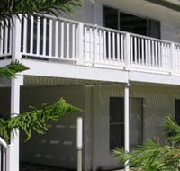 Wonky Pine Beach House NARRWALLEE 4 bedroom - Tourism Gold Coast