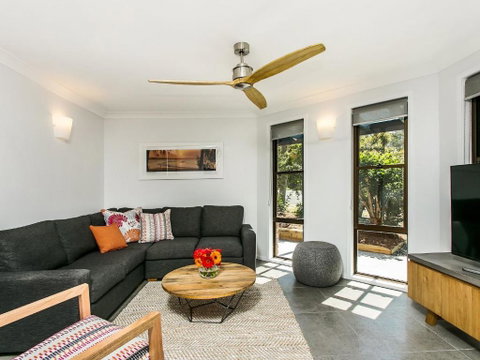 Calinda Sol 12 - Tourism Gold Coast 4