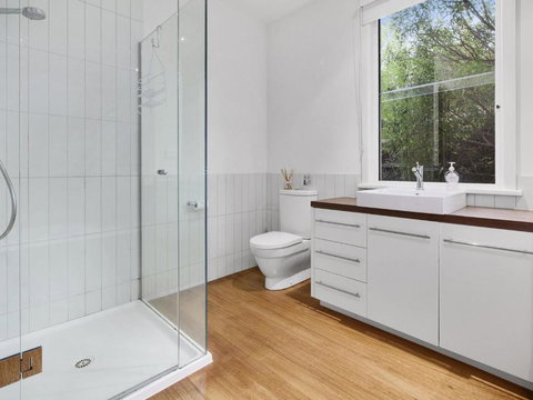 SEA CORNER Anglesea - Tourism Gold Coast 4