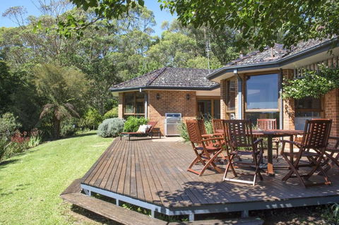 Taliesin Beautiful 4 Bedroom Home With Amazing Views! - Tourism Gold Coast 1