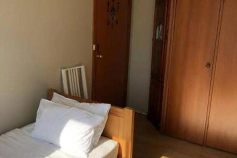 Travelers Affordable Studio Unit (Beverly Hills) - Tourism Gold Coast 7