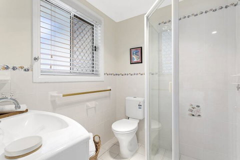 Fingal Retreat 2 Rocky Point Road 2 / 138 - Gold Coast 2