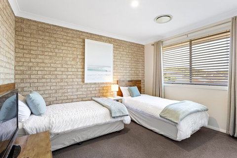 Fingal Retreat 2 Rocky Point Road 2 / 138 - Gold Coast 7