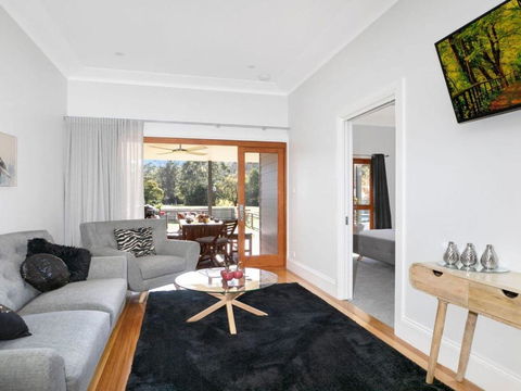 Advilla Stylish Charming & Central Location - Tourism Gold Coast 5