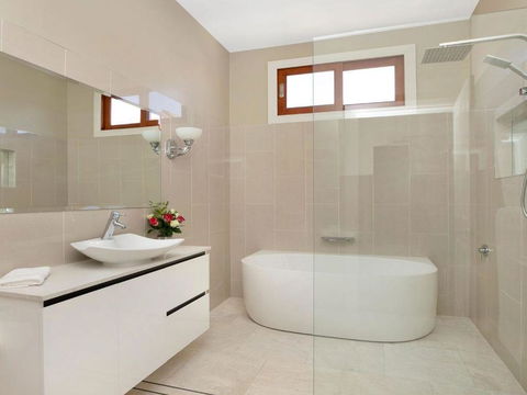 Advilla Stylish Charming & Central Location - Tourism Gold Coast 2