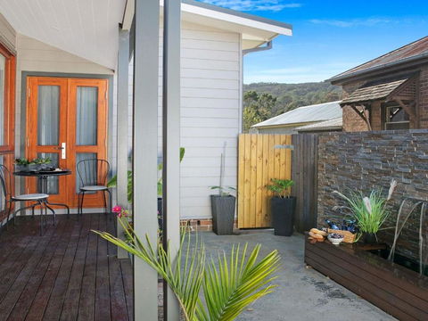 Advilla Stylish Charming & Central Location - Tourism Gold Coast 1