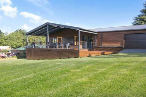 Rosella House Robertson A Tranquil Highlands Escape - Tourism Gold Coast 0