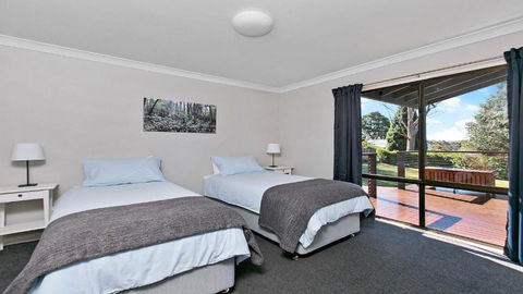 Rosella House Robertson A Tranquil Highlands Escape - Tourism Gold Coast 2