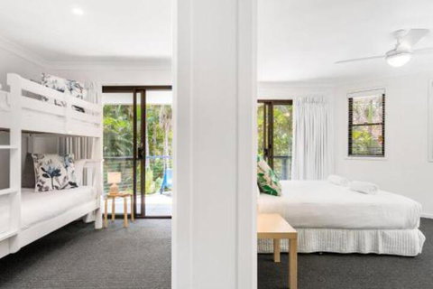 Calinda Sol 10 - Tourism Gold Coast 5