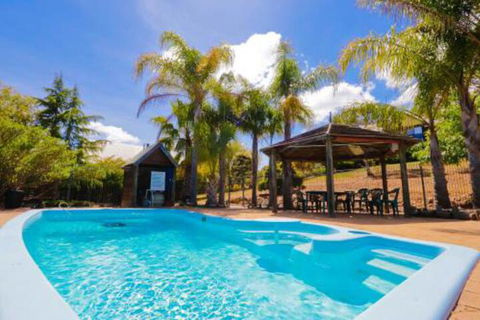 Sunnyhurst Chalets Rural Stay - Tourism Gold Coast 5