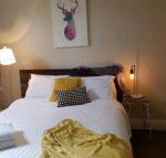 Cute Cottage on Byng Walk To Town  Pet Friendly - Tourism Gold Coast