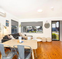 Sun Shack at Culburra Pet Friendly 3 Mins to Beach - Tourism Gold Coast