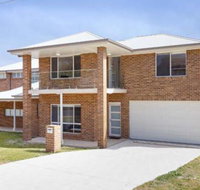 5B BENT STREET LARGE HOUSE WITH DUCTED AIR CON WIFI  FOXTEL - Gold Coast