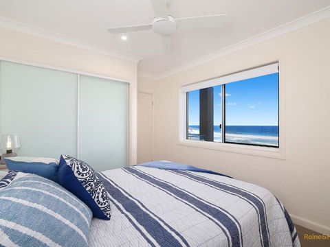 Horizons 1 / 99 Ocean View Drive - Tourism Gold Coast 2