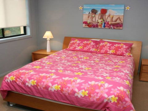 Tuscany #1 1 / 19 Campbell Crescent. Terrigal - Tourism Gold Coast 2