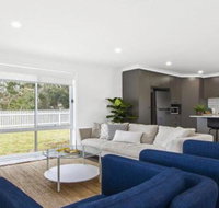 Heartland  Burrows 450m to beach - Tourism Gold Coast