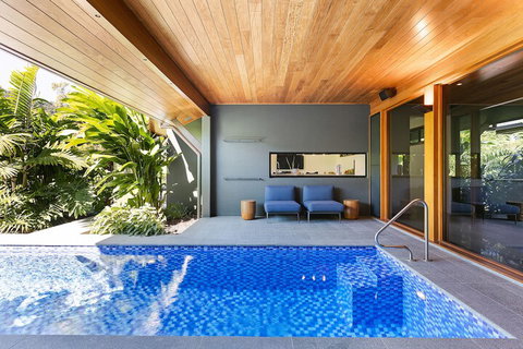 Aqua - At Funnel Bay - Tourism Gold Coast 6