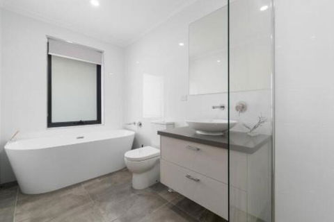 Capel Sound Beachside Luxury - Tourism Gold Coast 4