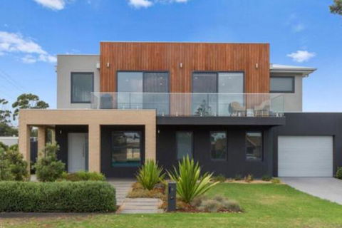 Capel Sound Beachside Luxury - Tourism Gold Coast 6