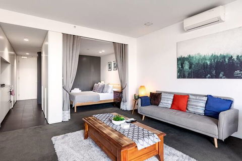 Spacious 1BD 50m From Chapel Street - Tourism Gold Coast 5